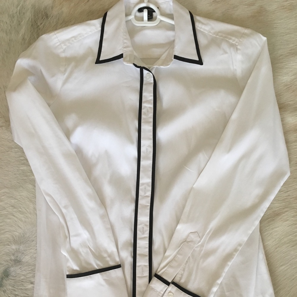 Banana Republic Button Up